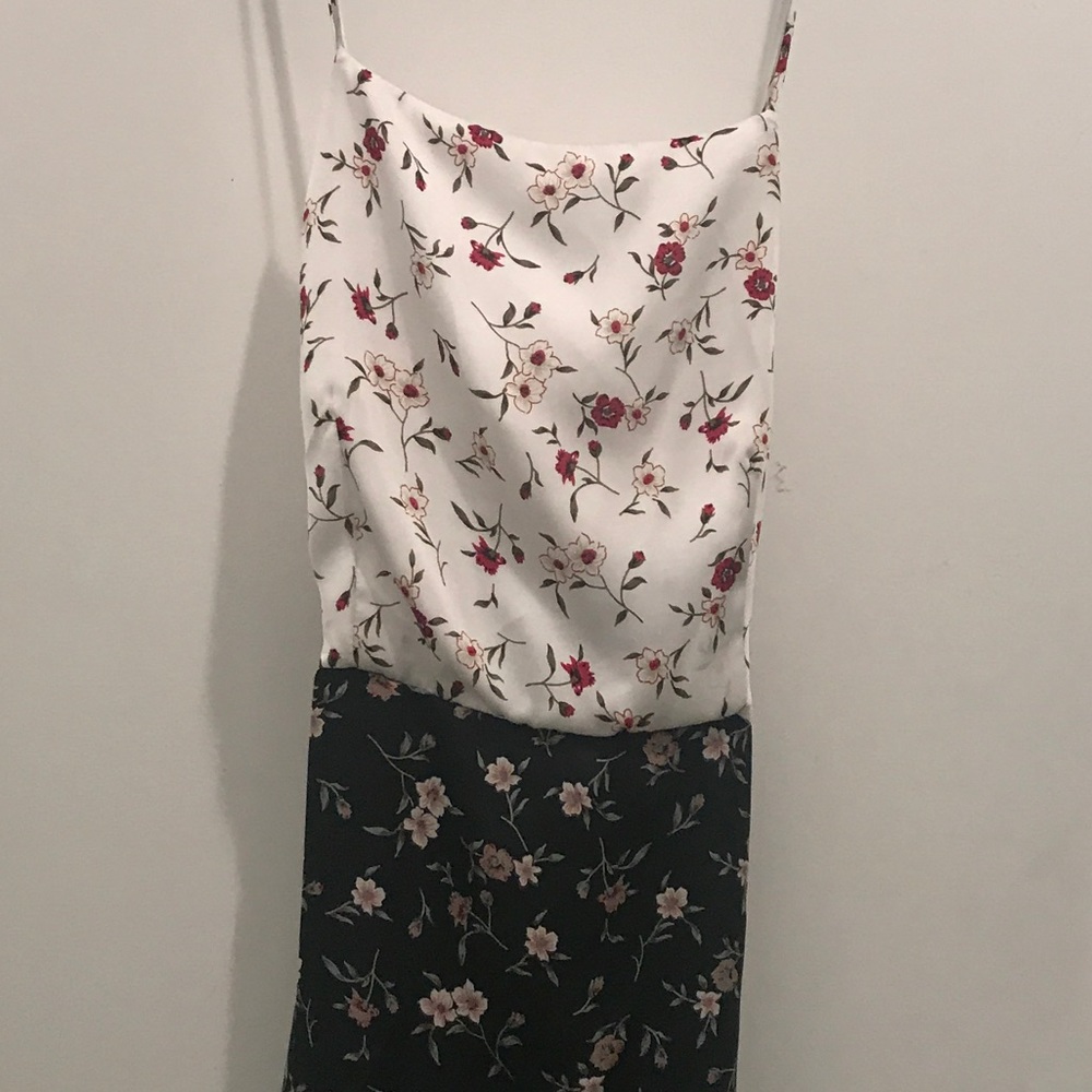 Floral, bodycon dress.
